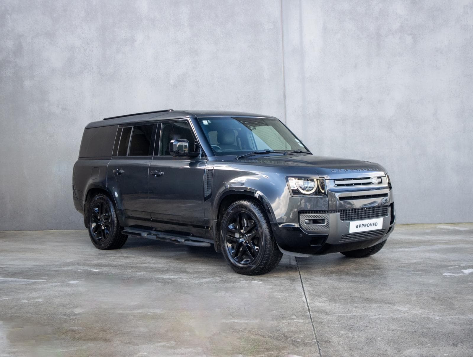Land Rover Defender 130 Outbound Edition X